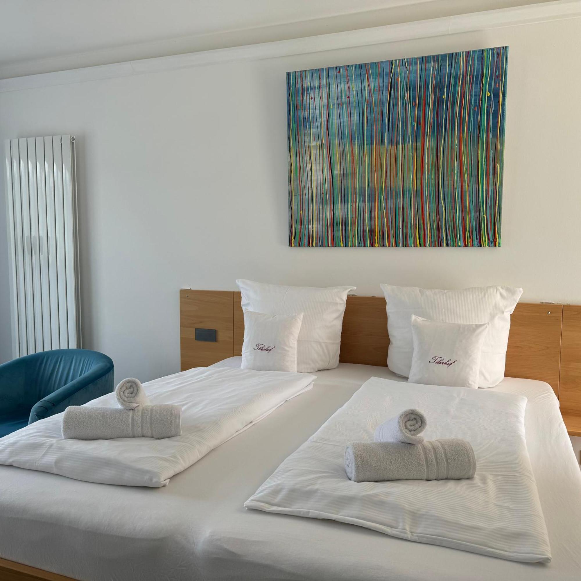 Weingut Tiliahof Bed and Breakfast Brauneberg Exteriör bild